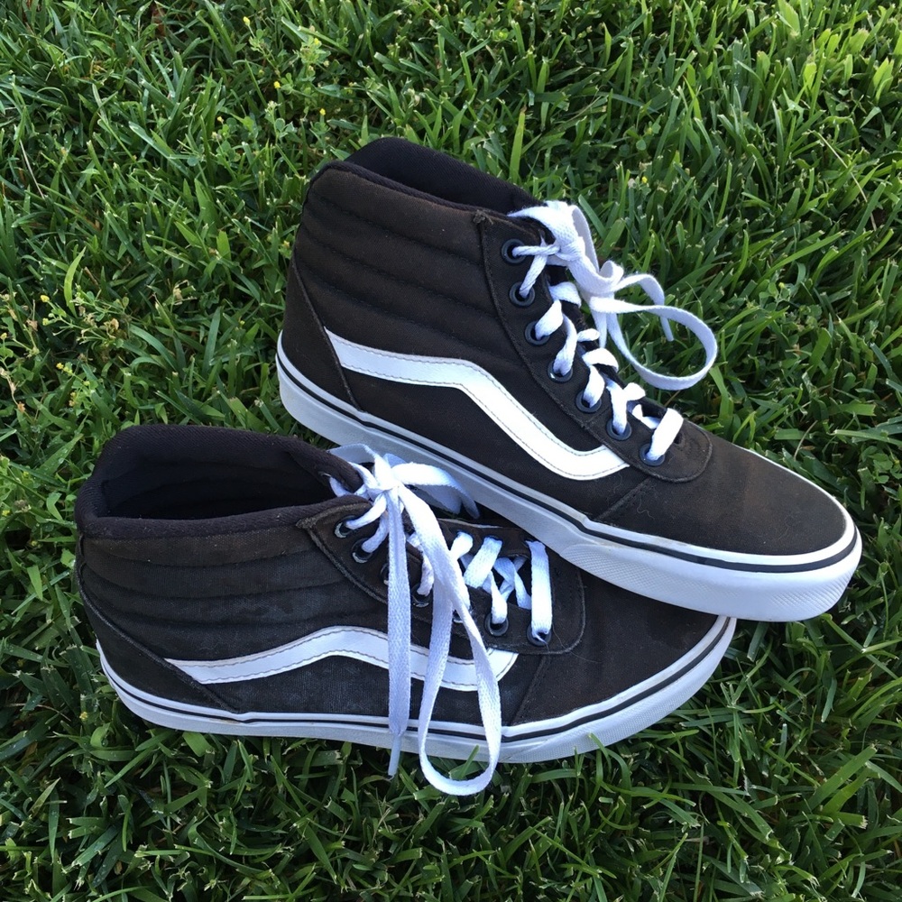 VANS Sk8-Hi Black & White Shoes